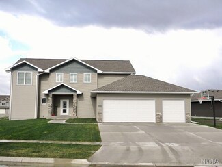 502 Navan Way, Sergeant Bluff, IA 51054