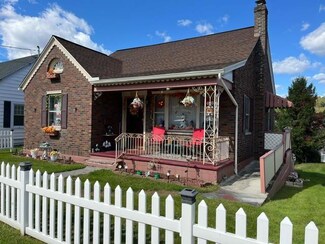 15 W Abbott St, Lansford, PA 18232