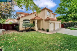 52 La Honda Ct, Clayton, CA 94517