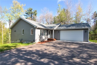 16572 Ridge Rock Rd, Hayward, WI 54843