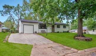 5506 SW 15th Terrace, Topeka, KS 66604