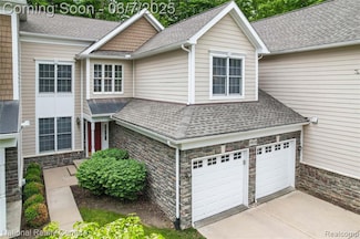 49648 Timber Trail Unit 16, Novi, MI 48374