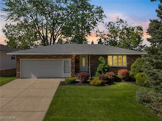 3104 Coventry Dr, Cleveland, OH 44134