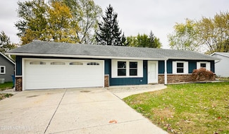 1210 Bavarian Ln, Bryan, OH 43506