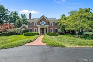 29 Muirfield Ln, Saint Louis, MO 63141