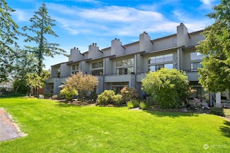 7806 Birch Bay Dr Unit 810, Blaine, WA 98230
