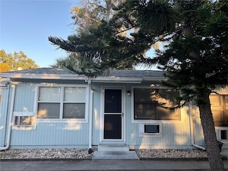 1102 Sunset Point Rd Unit 2, Clearwater, FL 33755