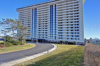 1 Channel Dr Unit 1703, Monmouth Beach, NJ 07750