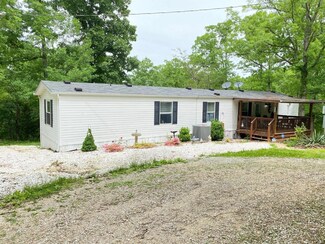 24102 Lantern Ln, Warrenton, MO 63383