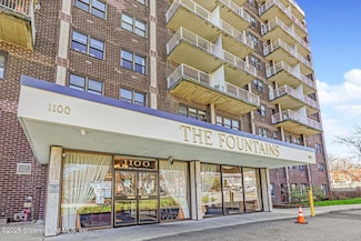 1100 Clove Rd Unit 3G, Staten Island, NY 10301