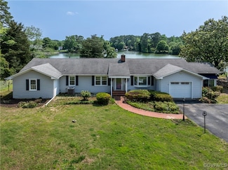 330 Cardinal Ln, White Stone, VA 22578