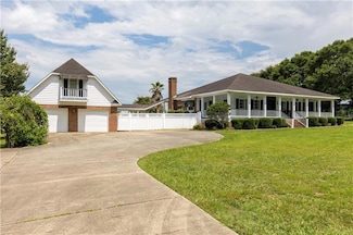 9078 Howells Ferry Rd, Semmes, AL 36575