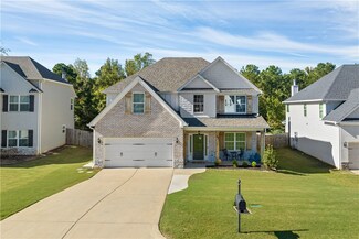 1019 Dunkirk Cir, Auburn, AL 36832
