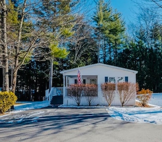 73 Eagle Dr, Rochester, NH 03868