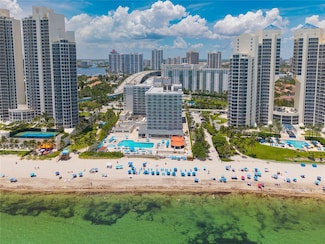 19201 Collins Ave Unit 822, Sunny Isles Beach, FL 33160