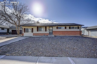1327 Server Dr, Colorado Springs, CO 80910
