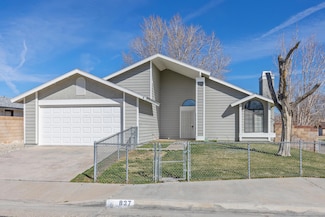 837 E Kettering St, Lancaster, CA 93535