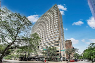 2930 N Sheridan Rd Unit 2111, Chicago, IL 60657