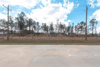 8121 Road 5878, Cleveland, TX 77327