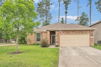 2114 Lost Timbers Dr, Conroe, TX 77304