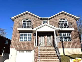 37 Creston Place Unit 2, Staten Island, NY 10304
