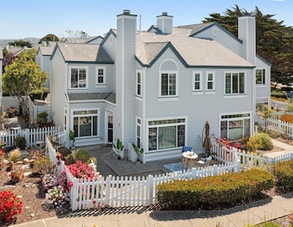 306 Commodore Dr, Richmond, CA 94804