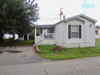 303 Old Lakeshore Rd Unit E-11, Gilford, NH 03249