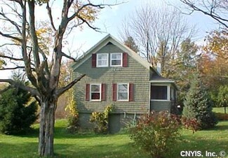 2859 Turnpike Rd, Auburn, NY 13021