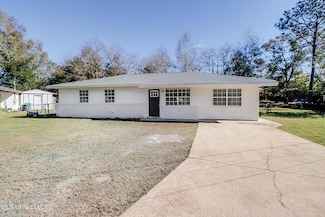 15089 Wesley Cir, Gulfport, MS 39503