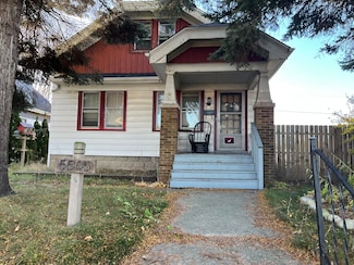 5565 N 32nd St, Milwaukee, WI 53209