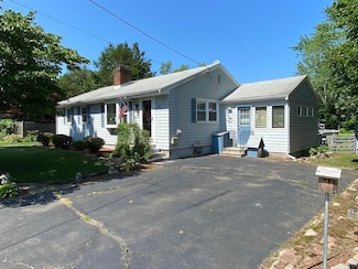 110 Forest St, Danvers, MA 01923