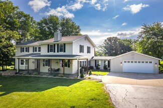 104 Royal Oaks Dr, O Fallon, MO 63366