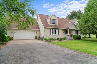 336 Jonesville Rd, Jonesville, MI 49250