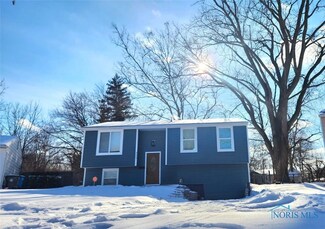 4259 Wickford Point Dr, Toledo, OH 43607