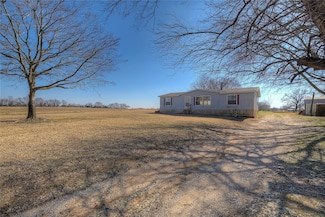 643 Rs County Road 3371, Alba, TX 75410