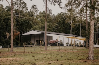 18142 Powerline Rd, Dade City, FL 33523