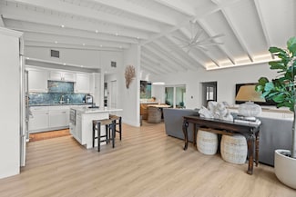 249 W Seaview Cir, Marathon, FL 33050