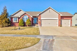 135 S Putter Dr, Andover, KS 67002