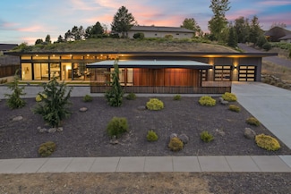 7411 N Quamish Dr, Spokane, WA 99208