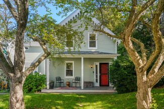 139 Cushing St Unit 5, Cambridge, MA 02138