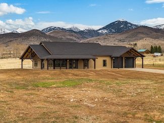 9 Hawks Ct, Sheridan, MT 59749