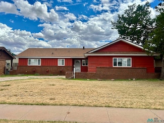 825 Prairieview Dr, Clovis, NM 88101