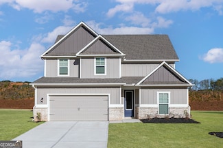 635 Cantrell Dr, Dallas, GA 30157