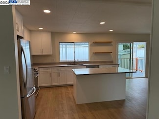 4141 Deep Creek Rd Unit 106, Fremont, CA 94555