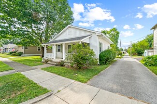 65 Central Ave, Franklin, IN 46131