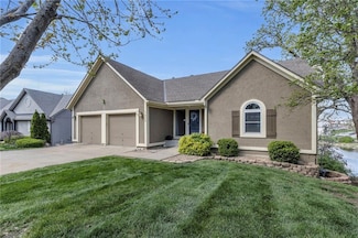 1632 N Hunter Dr, Olathe, KS 66061