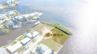 2638 Second St, Matlacha, FL 33993