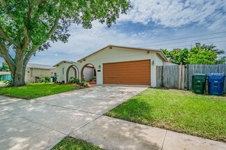 12880 112th St, Largo, FL 33778