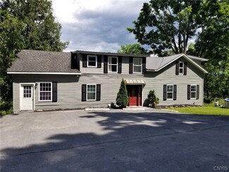 4324 Saunders Rd, Clinton, NY 13323