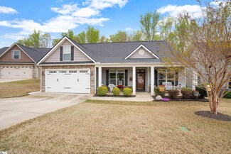 576 Marchbanks Rd, Boiling Springs, SC 29316